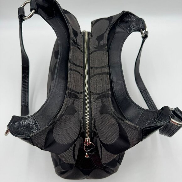 Coach Soho Signature Black Hobo Bag E1220-F19445 Dual Handles Zip Closure Iconic - Picture 6 of 11